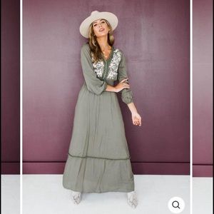 Fehrnvi Maxi Dress